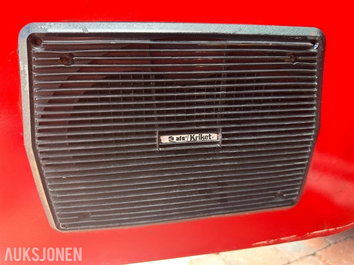 1979 Dodge D150 LI`L RED EXPRESS V8 EU OK 09.2029